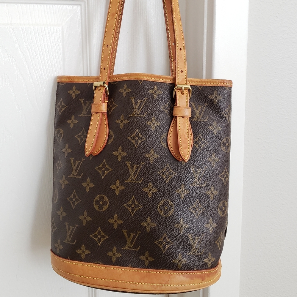 Louis Vuitton Petit Bucket Bag